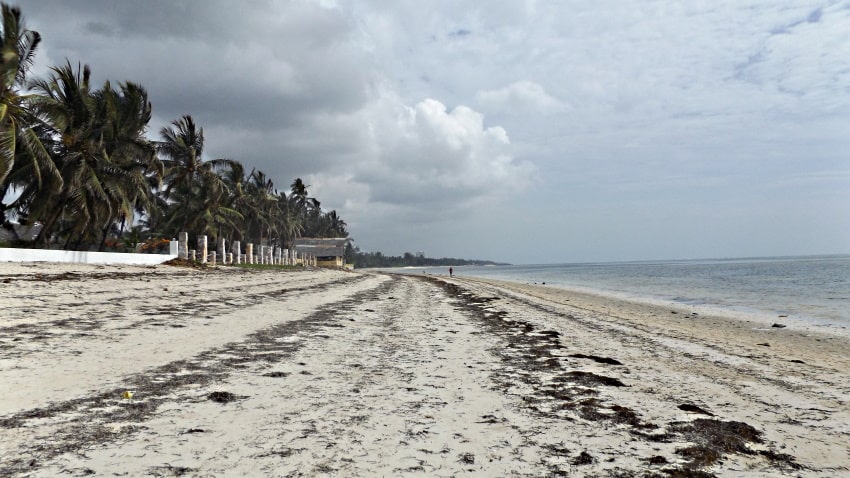 Beaches in Mtwapa - Kanamai Beach